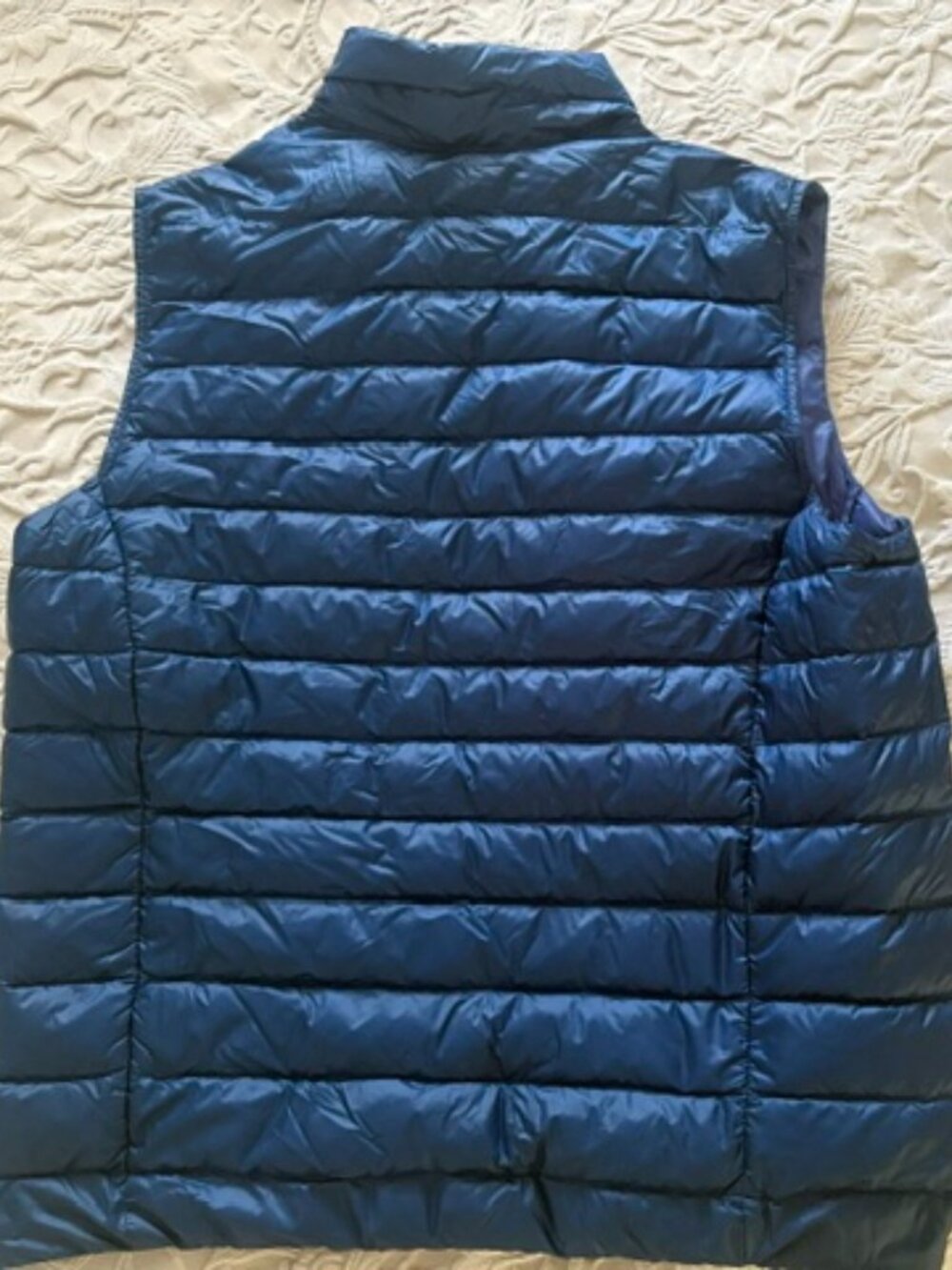 REI Vest - Picture 3 of 4